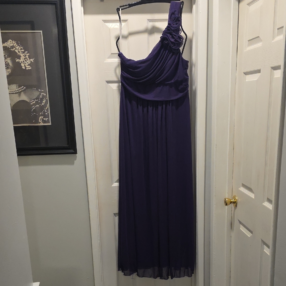 Chic One-Shoulder Purple Dress